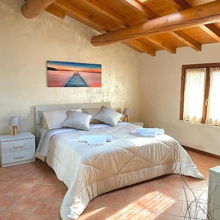 Casa Vacanze Raggio Di Sole Leilighet Valeggio sul Mincio Eksteriør bilde