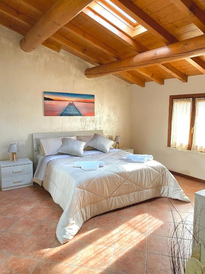 Casa Vacanze Raggio Di Sole Leilighet Valeggio sul Mincio Eksteriør bilde